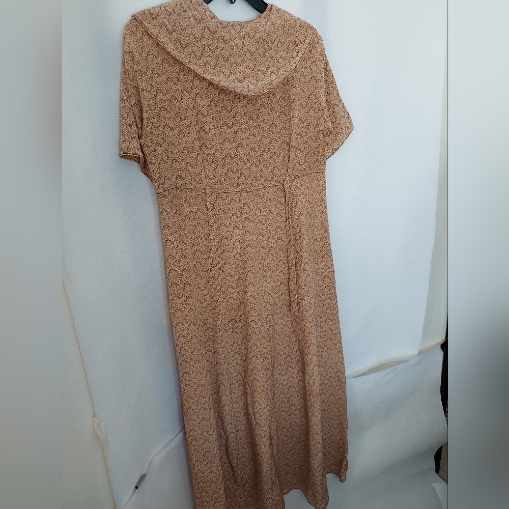 J. Peterman Silk Elaine Benes Style Tan Patterned Dress - Picture 3 of 4